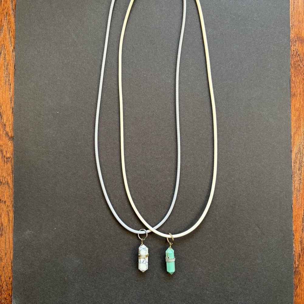 🌈 Howlite Obelisk Pendant Necklace Set | Minimalist Crystal Pendants 18”